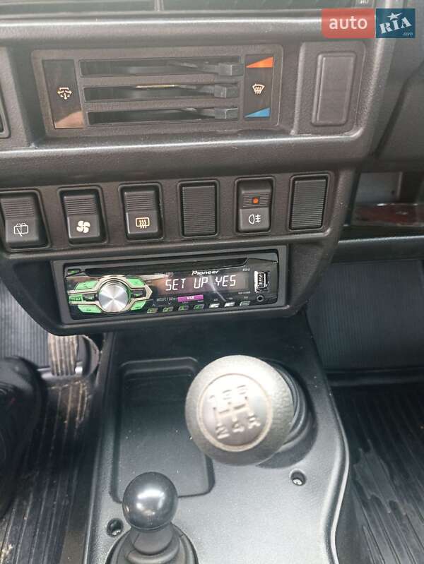 Внедорожник / Кроссовер ВАЗ / Lada 21214 / 4x4 2012 в Лебедине