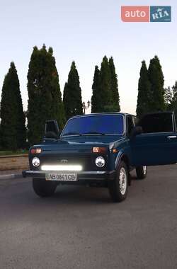 Позашляховик / Кросовер ВАЗ 21214 / 4x4 2011 в 