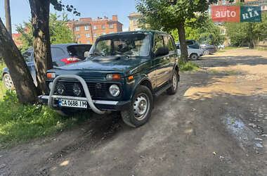 Позашляховик / Кросовер ВАЗ 21214 / 4x4 2010 в Шостці