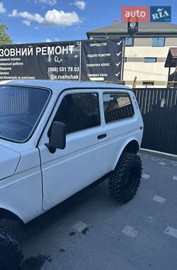 Внедорожник / Кроссовер ВАЗ 21214 / 4x4 2006 в 