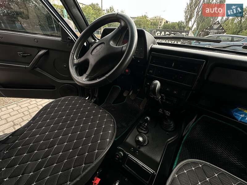 Позашляховик / Кросовер ВАЗ / Lada 21214 / 4x4 2011 в Дніпрі фото 18 Позашляховик / Кросовер ВАЗ / Lada 21214 / 4x4 2011 в Дніпрі