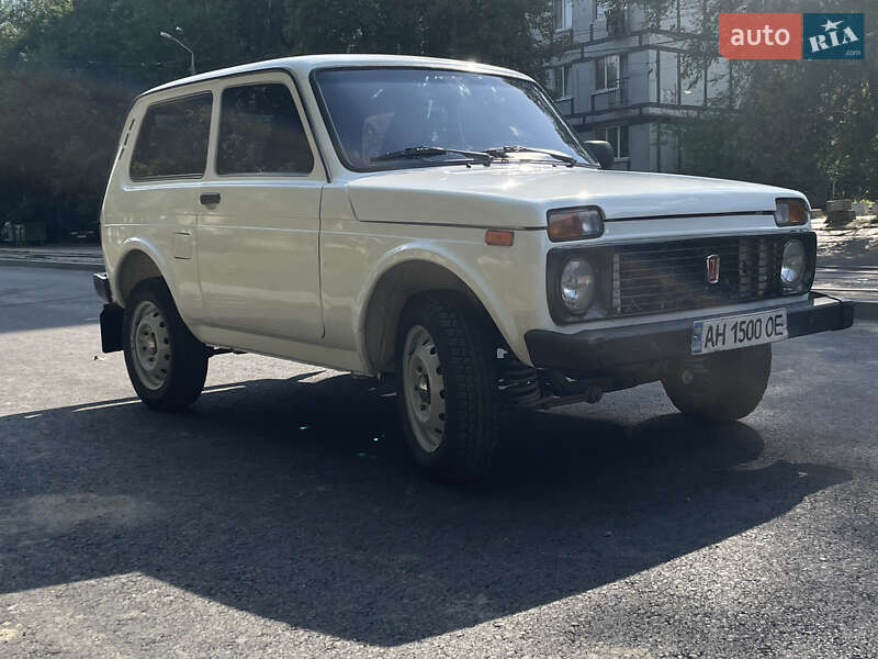 Внедорожник / Кроссовер ВАЗ / Lada 21214 / 4x4 2015 в Днепре