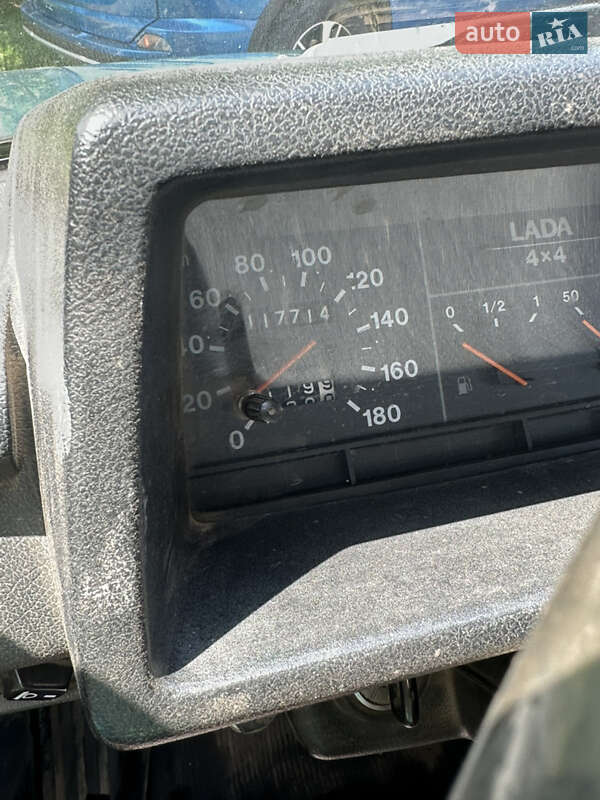 Внедорожник / Кроссовер ВАЗ / Lada 21214 / 4x4 2009 в Сквире