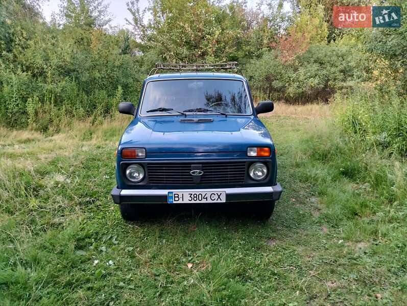 Внедорожник / Кроссовер ВАЗ / Lada 21214 / 4x4 2012 в Кременчуге