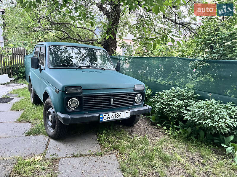 Внедорожник / Кроссовер ВАЗ 21214 / 4x4 2005 в 