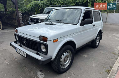 Позашляховик / Кросовер ВАЗ 21214 / 4x4 2015 в Кам'янці