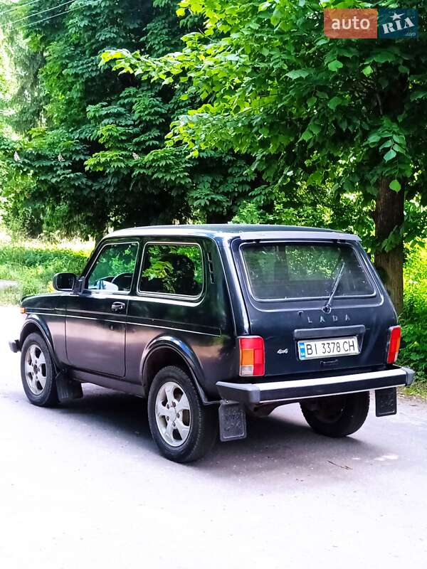 Внедорожник / Кроссовер ВАЗ / Lada 21214 / 4x4 2016 в Ямполе фото 15 Внедорожник / Кроссовер ВАЗ / Lada 21214 / 4x4 2016 в Ямполе