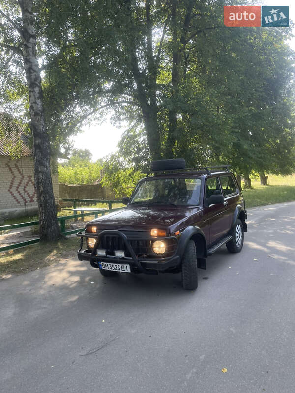 Внедорожник / Кроссовер ВАЗ 21214 / 4x4 2013 в 