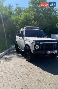 Внедорожник / Кроссовер ВАЗ 21214 / 4x4 2007 в Харькове
