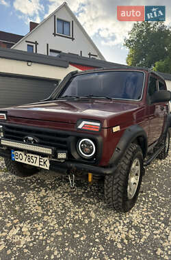 Внедорожник / Кроссовер ВАЗ 21214 / 4x4 2007 в 