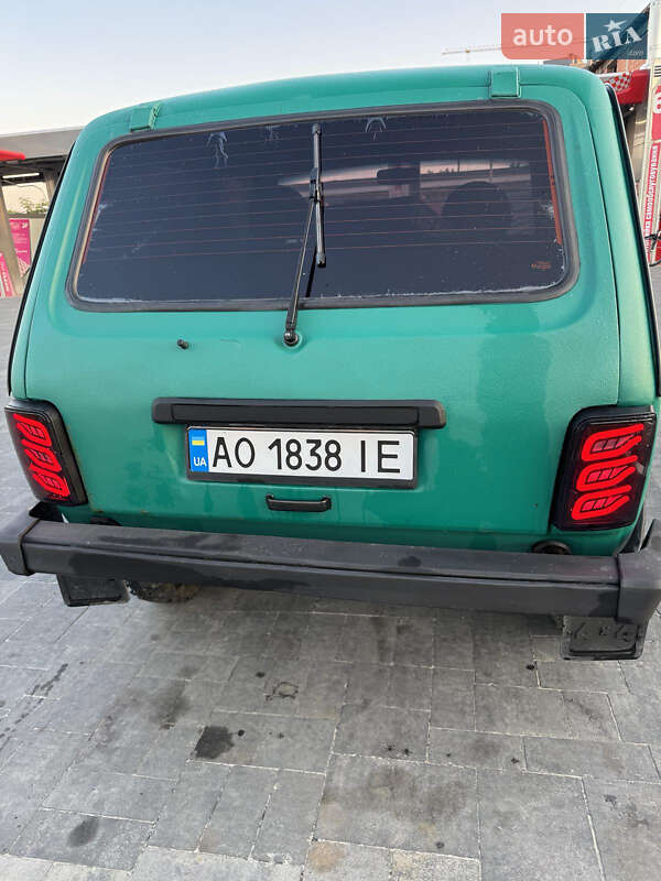 Внедорожник / Кроссовер ВАЗ / Lada 21214 / 4x4 2016 в Хусте
