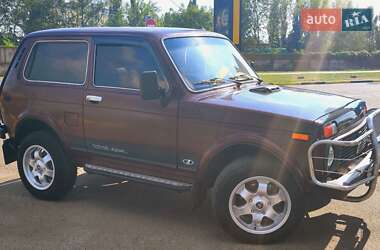 Внедорожник / Кроссовер ВАЗ 21214 / 4x4 2010 в 