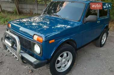 Внедорожник / Кроссовер ВАЗ 21214 / 4x4 2011 в 