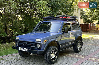 Внедорожник / Кроссовер ВАЗ 21214 / 4x4 2008 в 
