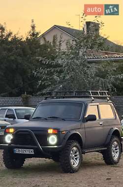 Позашляховик / Кросовер ВАЗ 21214 / 4x4 2012 в Чернігові