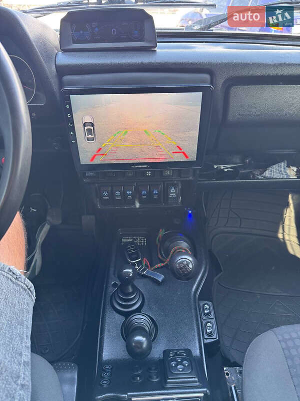 Внедорожник / Кроссовер ВАЗ / Lada 21214 / 4x4 2010 в Запорожье