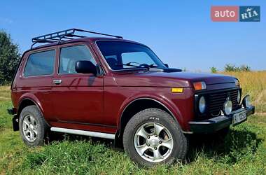 Позашляховик / Кросовер ВАЗ 21214 / 4x4 2011 в 
