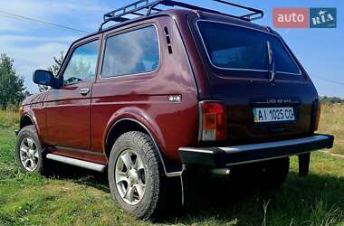 Позашляховик / Кросовер ВАЗ 21214 / 4x4 2011 в 