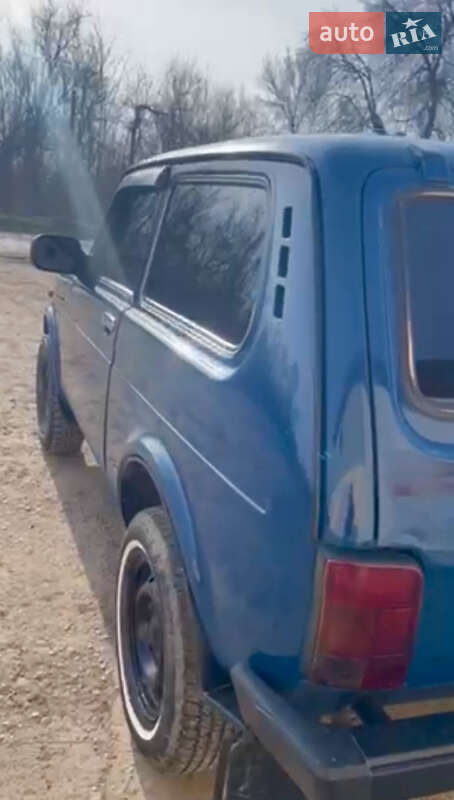 Внедорожник / Кроссовер ВАЗ / Lada 21214 / 4x4 2012 в Львове
