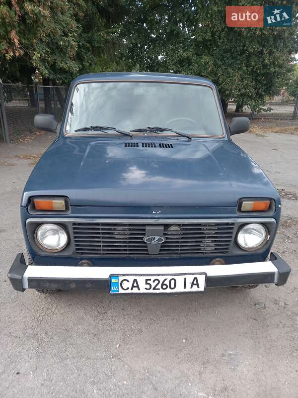 Позашляховик / Кросовер ВАЗ / Lada 21214 / 4x4 2009 в Золотоноші