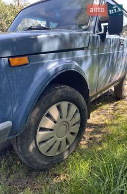 Внедорожник / Кроссовер ВАЗ 21214 / 4x4 2007 в 