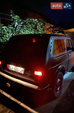 Позашляховик / Кросовер ВАЗ 21214 / 4x4 2010 в Каневі