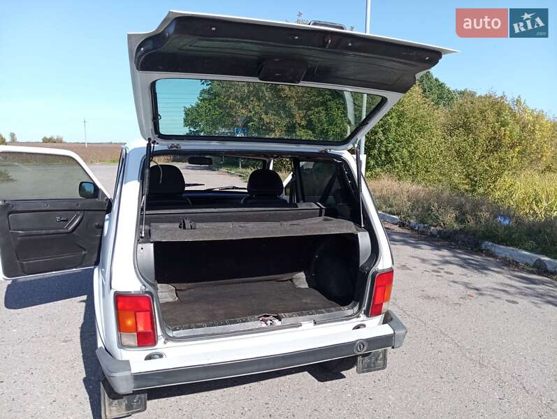 Внедорожник / Кроссовер ВАЗ / Lada 21214 / 4x4 2015 в Липовой Долине фото 17 Внедорожник / Кроссовер ВАЗ / Lada 21214 / 4x4 2015 в Липовой Долине