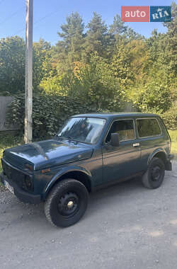 Позашляховик / Кросовер ВАЗ 21214 / 4x4 2006 в Мукачевому