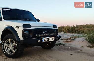 Позашляховик / Кросовер ВАЗ 21214 / 4x4 2011 в Харкові