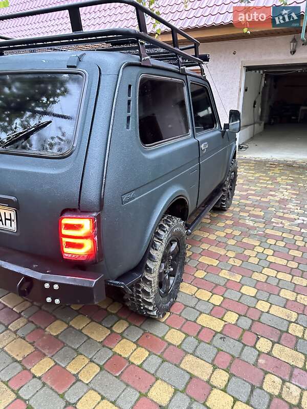 Внедорожник / Кроссовер ВАЗ / Lada 21214 / 4x4 2006 в Ужгороде фото 4 Внедорожник / Кроссовер ВАЗ / Lada 21214 / 4x4 2006 в Ужгороде
