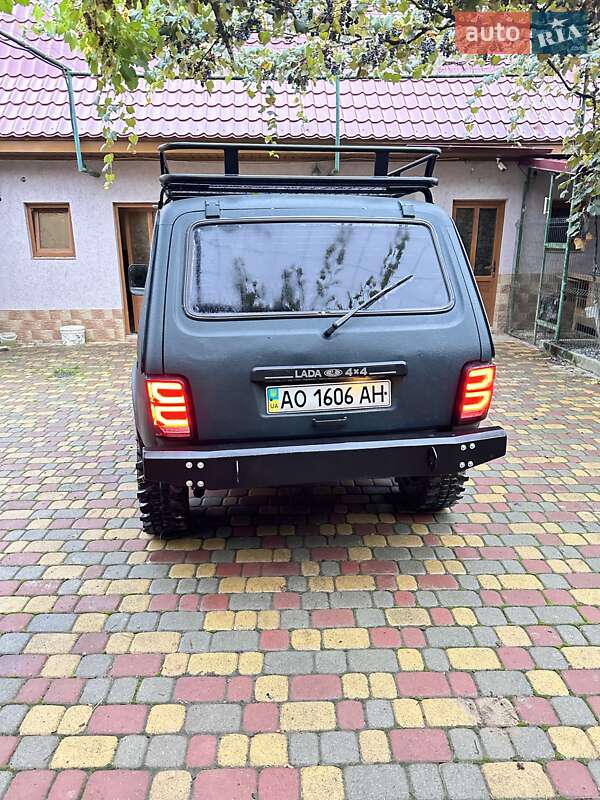 Внедорожник / Кроссовер ВАЗ / Lada 21214 / 4x4 2006 в Ужгороде фото 5 Внедорожник / Кроссовер ВАЗ / Lada 21214 / 4x4 2006 в Ужгороде