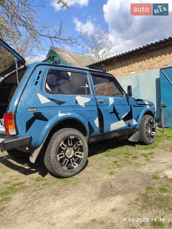 Позашляховик / Кросовер ВАЗ / Lada 21214 / 4x4 2007 в Лебедині