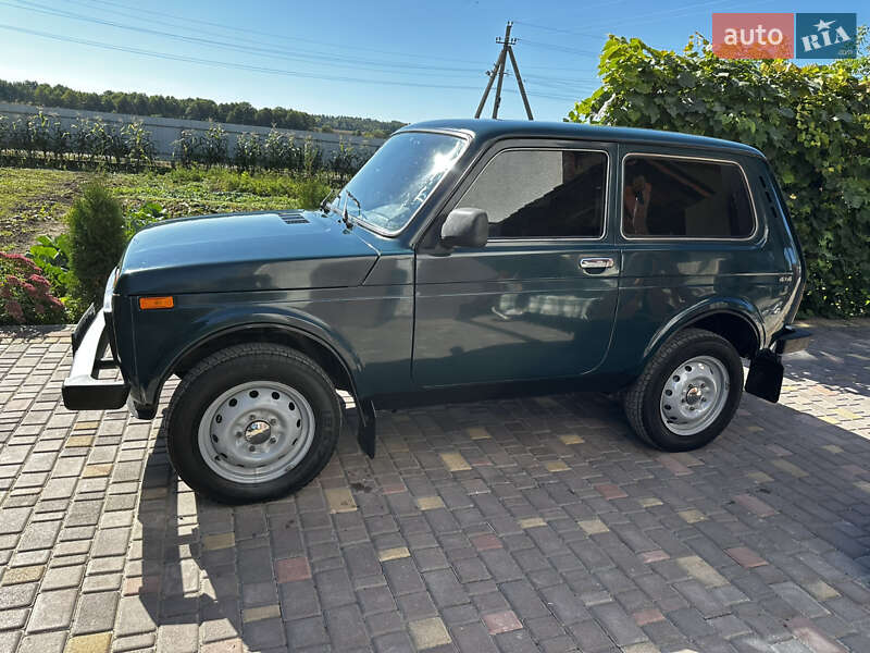 Внедорожник / Кроссовер ВАЗ / Lada 21214 / 4x4 2011 в Хмельнике