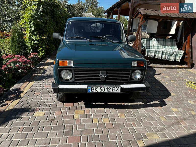 Внедорожник / Кроссовер ВАЗ / Lada 21214 / 4x4 2011 в Хмельнике