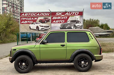 Позашляховик / Кросовер ВАЗ 21214 / 4x4 2014 в 