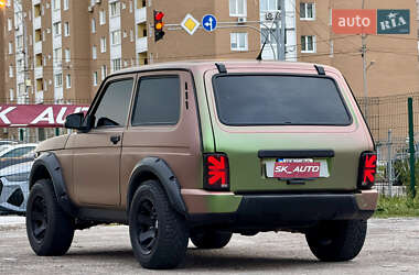 Позашляховик / Кросовер ВАЗ 21214 / 4x4 2014 в 