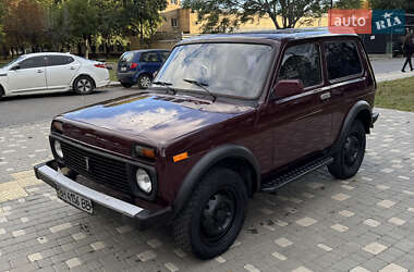 Внедорожник / Кроссовер ВАЗ 21214 / 4x4 2008 в 