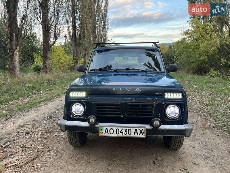 Внедорожник / Кроссовер ВАЗ / Lada 21214 / 4x4 2010 в Мукачево
