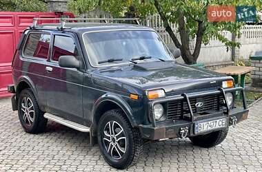 Позашляховик / Кросовер ВАЗ 21214 / 4x4 2012 в Миргороді