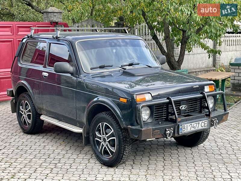Внедорожник / Кроссовер ВАЗ 21214 / 4x4 2012 в 