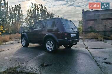 Внедорожник / Кроссовер ВАЗ 21214 / 4x4 2005 в 