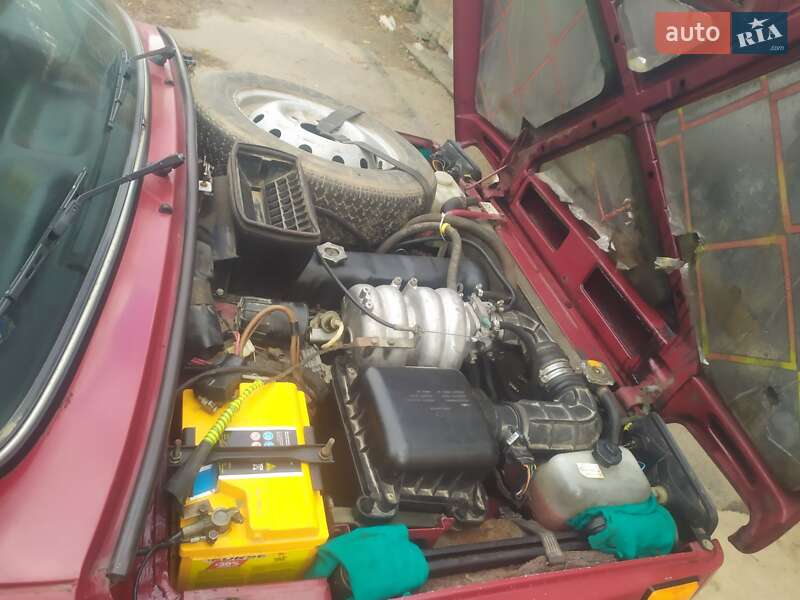 Позашляховик / Кросовер ВАЗ / Lada 21214 / 4x4 2005 в Жмеринці фото 7 Позашляховик / Кросовер ВАЗ / Lada 21214 / 4x4 2005 в Жмеринці