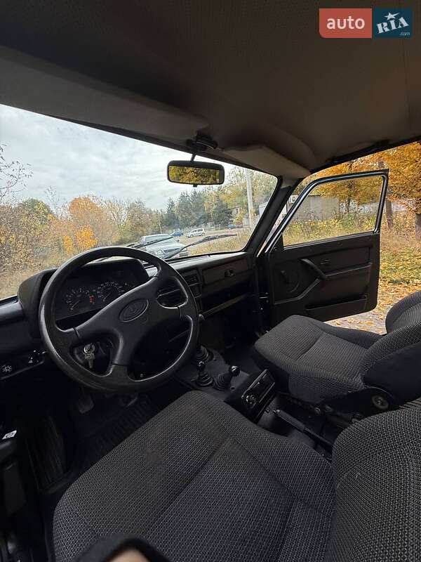 Позашляховик / Кросовер ВАЗ / Lada 21214 / 4x4 2013 в Радомишлі фото 20 Позашляховик / Кросовер ВАЗ / Lada 21214 / 4x4 2013 в Радомишлі