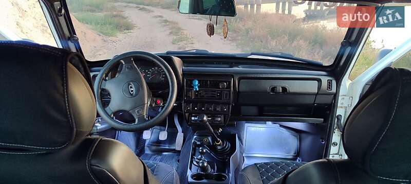 Позашляховик / Кросовер ВАЗ / Lada 21214 / 4x4 2011 в Харкові