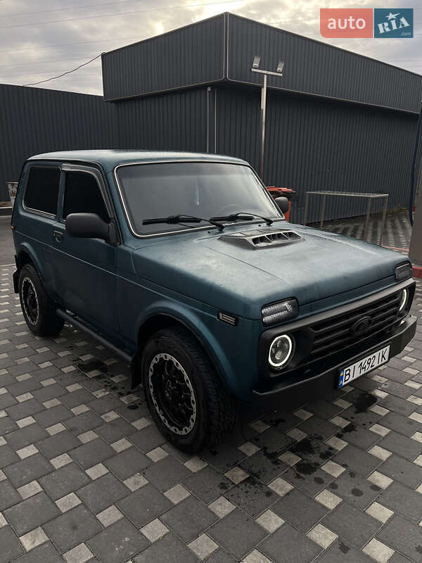 Внедорожник / Кроссовер ВАЗ / Lada 21214 / 4x4 2006 в Полтаве