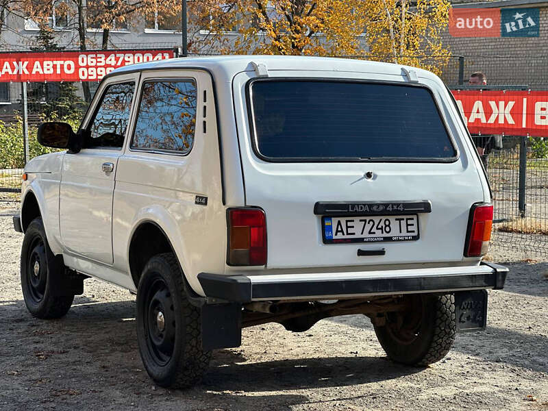 Позашляховик / Кросовер ВАЗ / Lada 21214 / 4x4 2011 в Дніпрі фото 4 Позашляховик / Кросовер ВАЗ / Lada 21214 / 4x4 2011 в Дніпрі