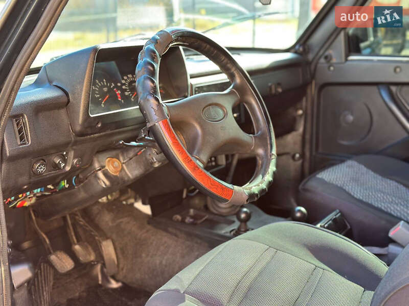 Внедорожник / Кроссовер ВАЗ / Lada 21214 / 4x4 2013 в Днепре фото 10 Внедорожник / Кроссовер ВАЗ / Lada 21214 / 4x4 2013 в Днепре