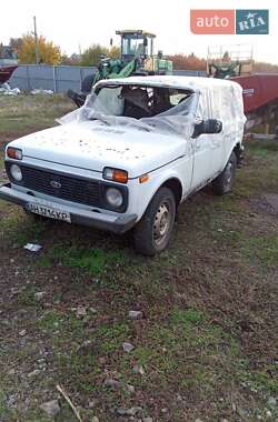 Позашляховик / Кросовер ВАЗ 21214 / 4x4 2015 в Дніпрі