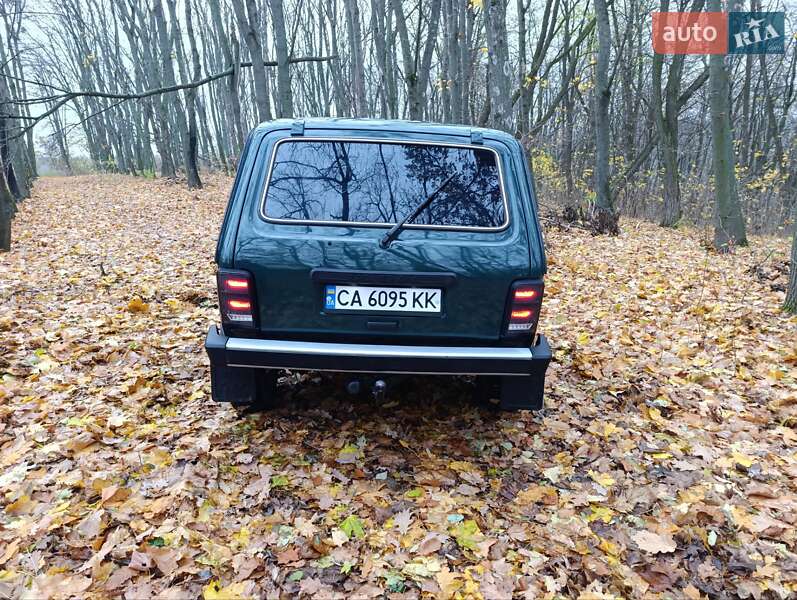 Позашляховик / Кросовер ВАЗ / Lada 21214 / 4x4 2008 в Умані