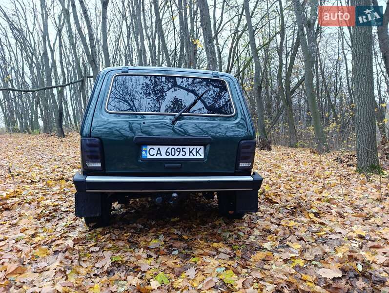 Позашляховик / Кросовер ВАЗ / Lada 21214 / 4x4 2008 в Умані